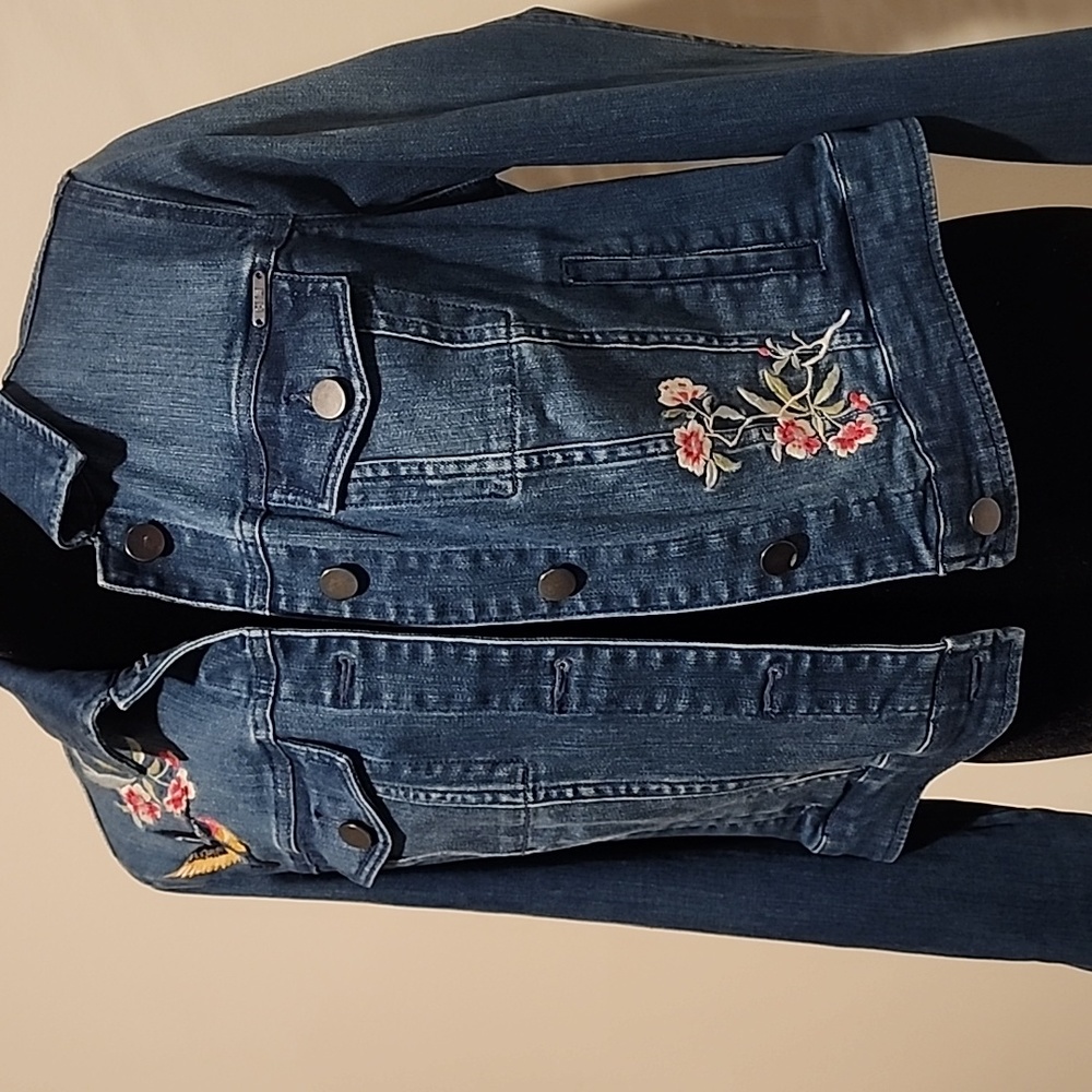 G.I.L.I. Embroidered hummingbird jack